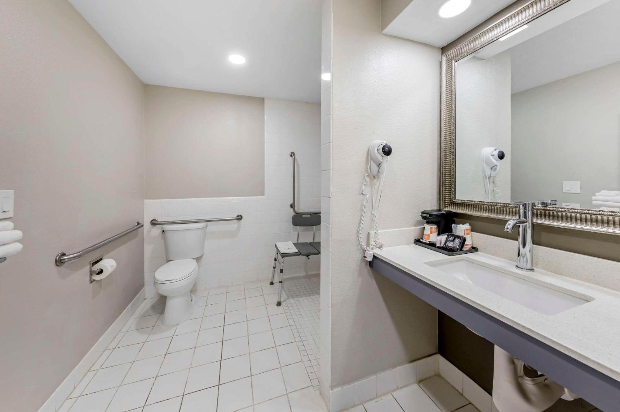 Quality Inn Kettleman City Near Hwy 41 Extérieur photo