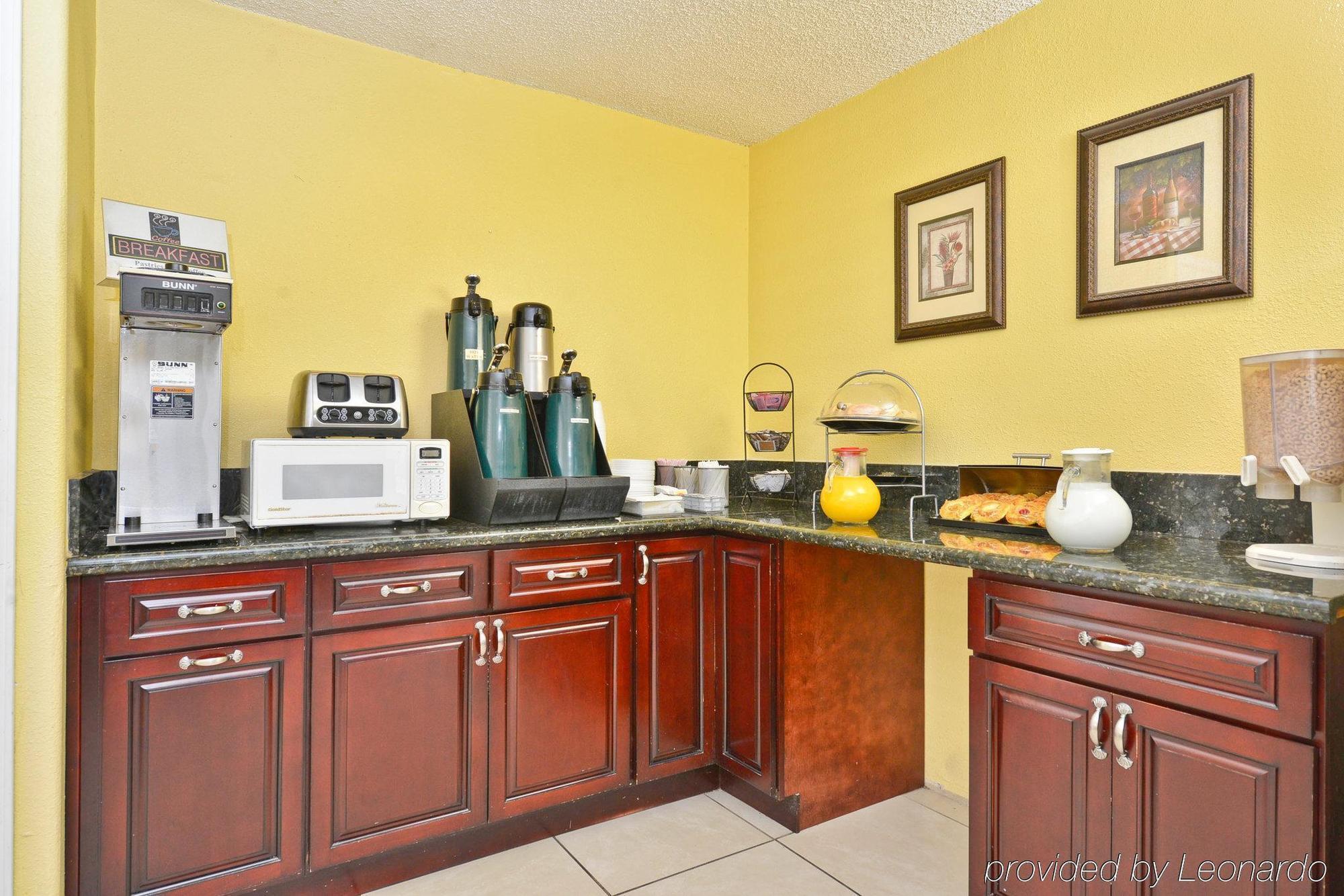 Quality Inn Kettleman City Near Hwy 41 Extérieur photo